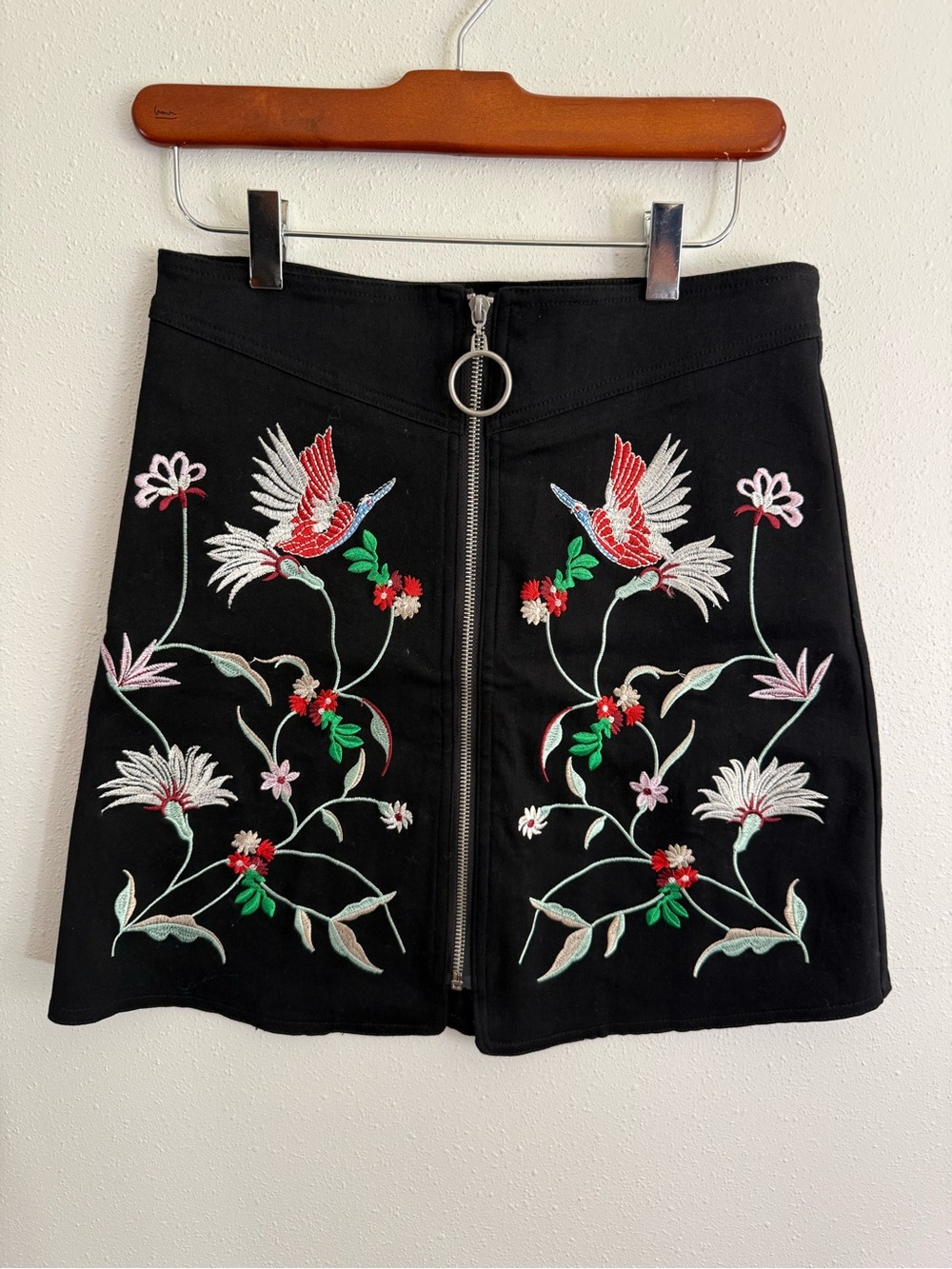 OOberSwank Black Embroidered Crane Floral Mini Skirt O Ring Zip M
